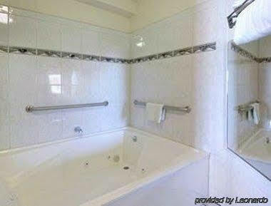 Hotel 6-fountain Valley, Ca - Huntington Area 2*